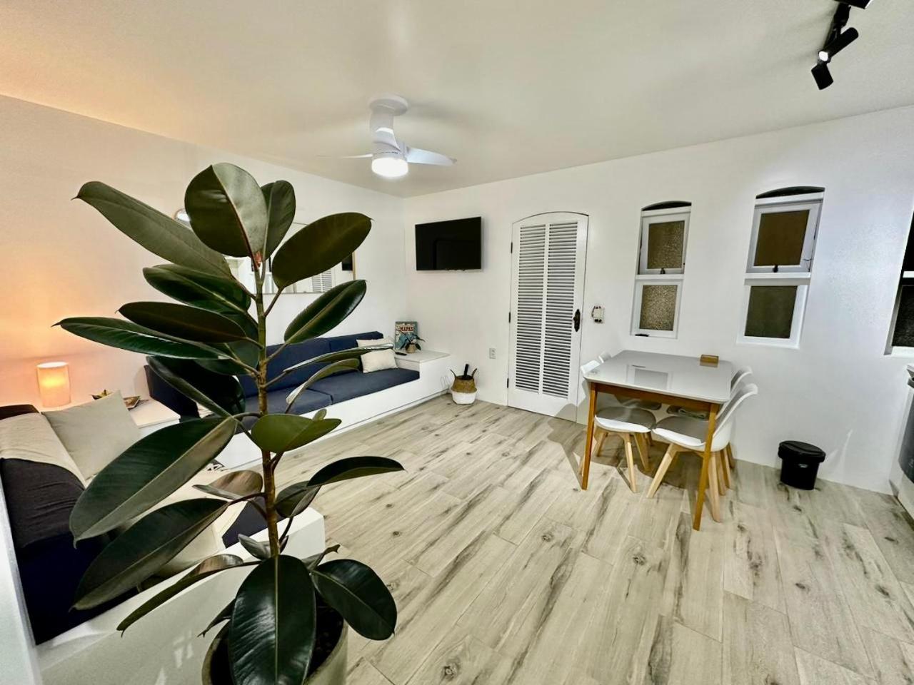 Apartamento Estilo Chale Com Piscina Ubatuba Exteriör bild